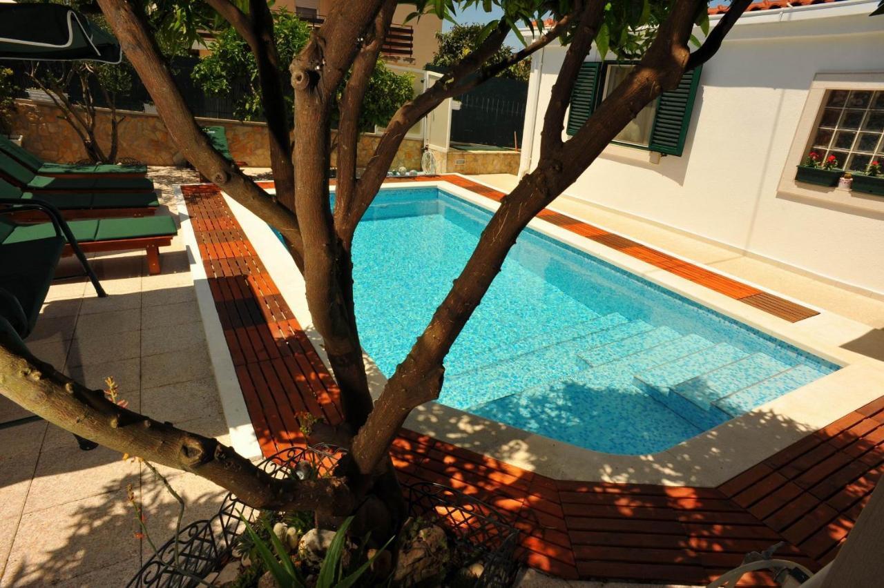 סוטיבאן Villa Anni חדר תמונה